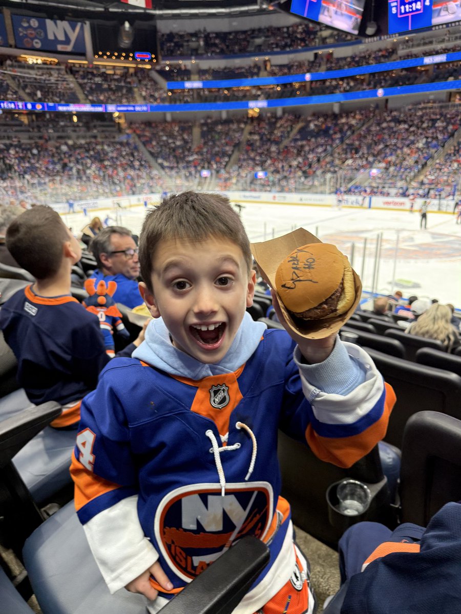 Tyler Gildin tweet media