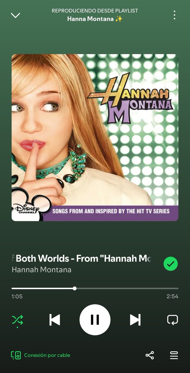 osclandward's tweet photo. lockscreen 
last song i listened to
last fictional character in my camera roll

5oomfies: @RoukCas @Vanessa259812 @OhMarconiHoney @Gressmaslow @couturephile https://t.co/MHCePTFfu3