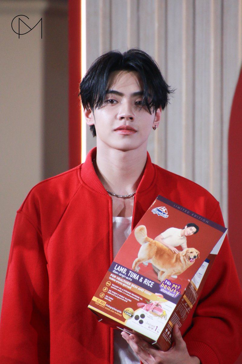 CM2 CONNECT tweet media