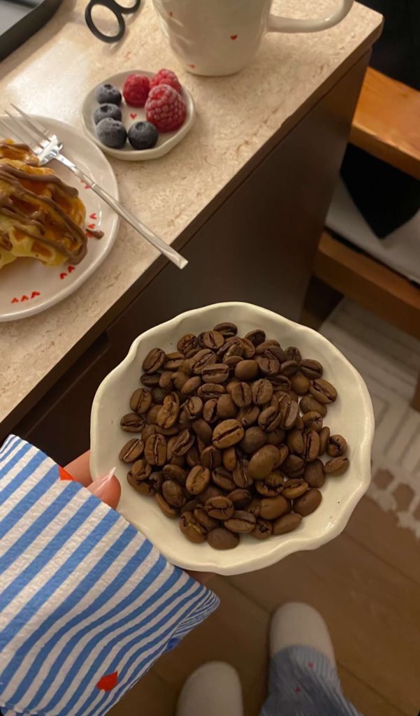 سُهاد tweet media