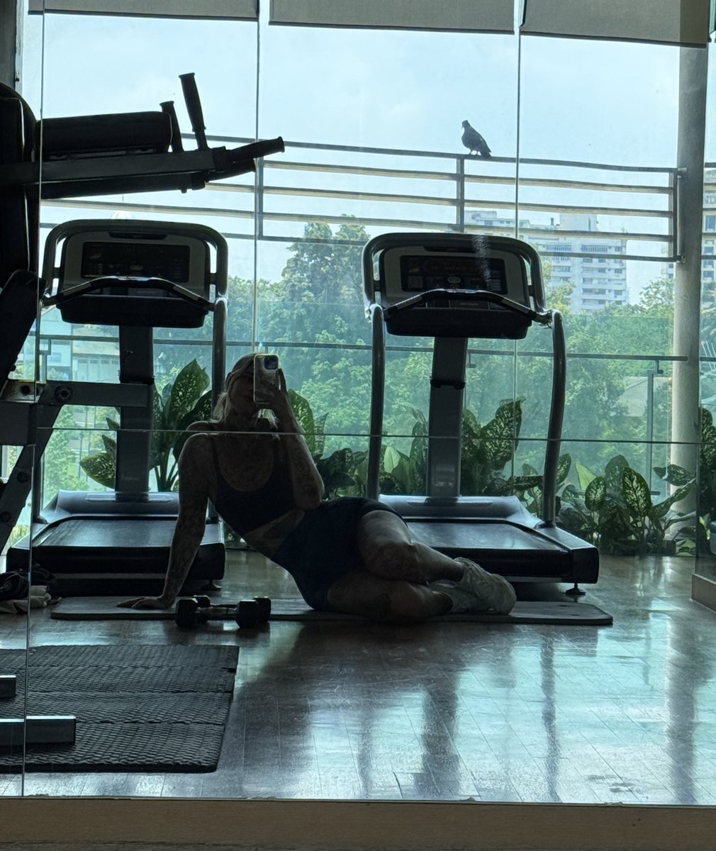 Findomme Lexi 😈 tweet media