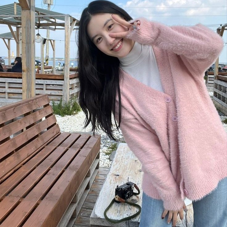 The Star, Cast Society. tweet media