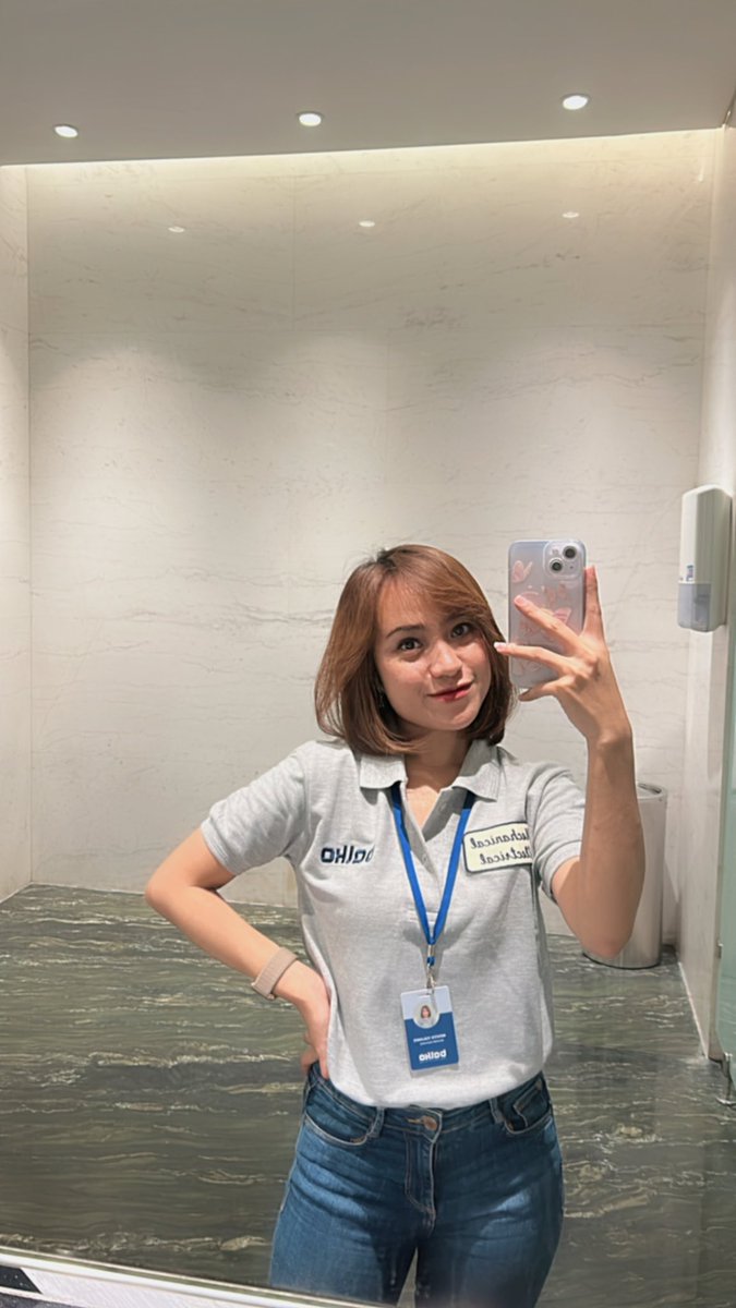 nupinupinupi tweet media