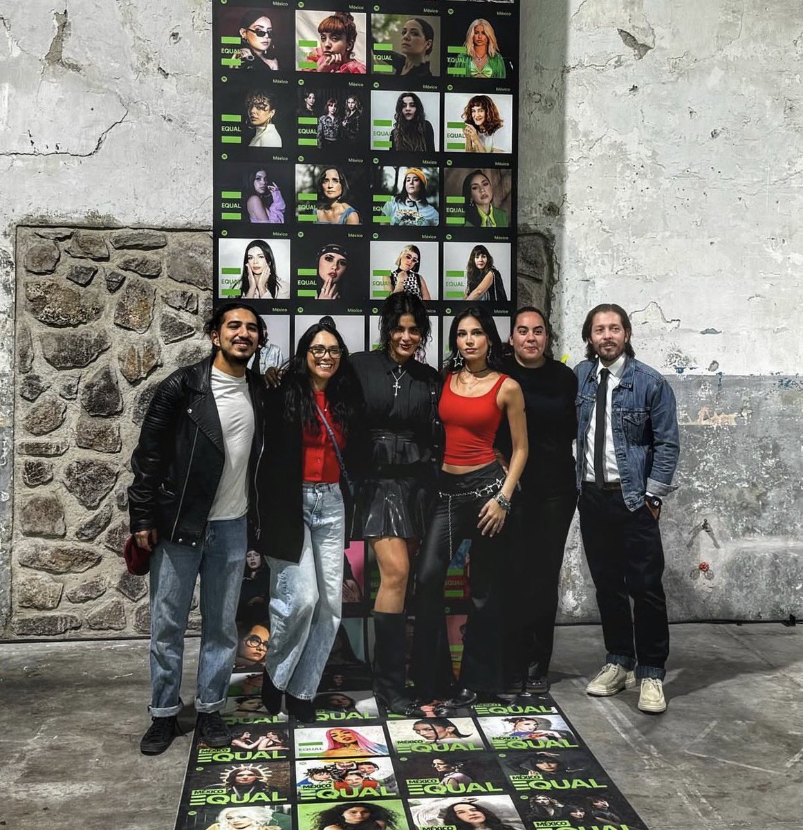 stmarlaras tweet media