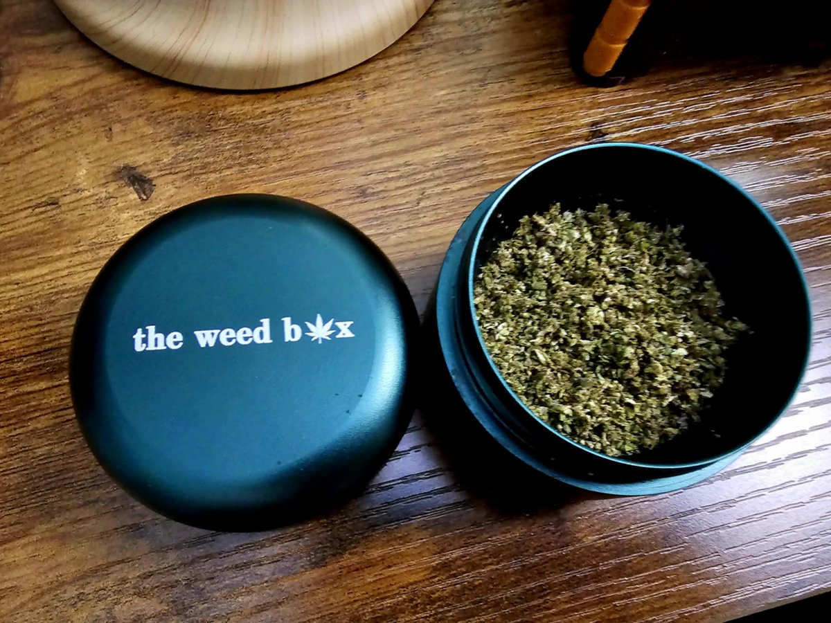 Amber Lee Kolb tweet media