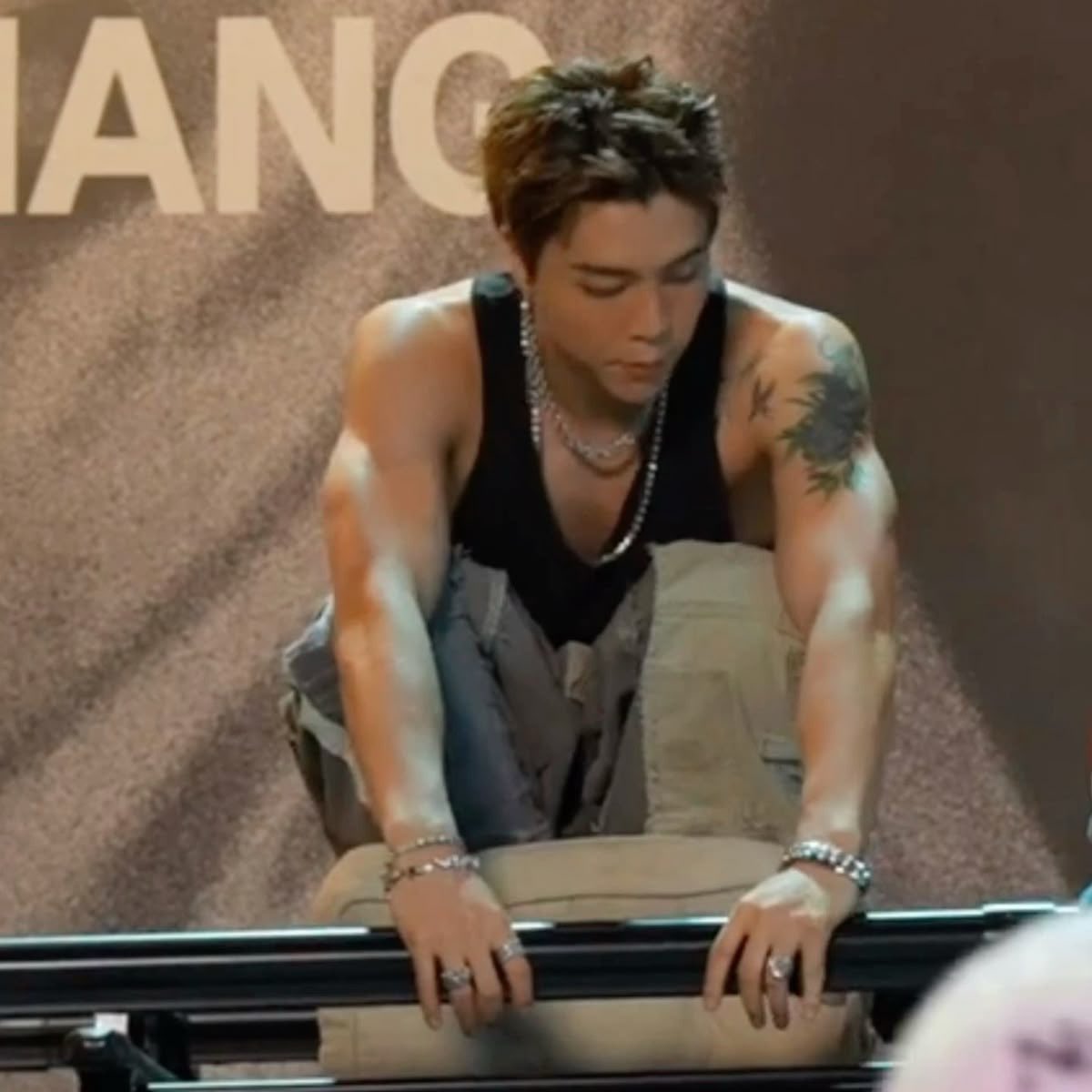 hailey♡ tweet media