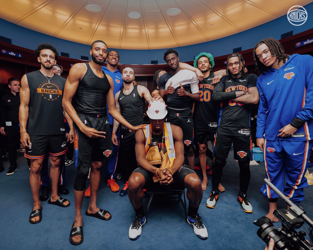 NEW YORK KNICKS tweet media