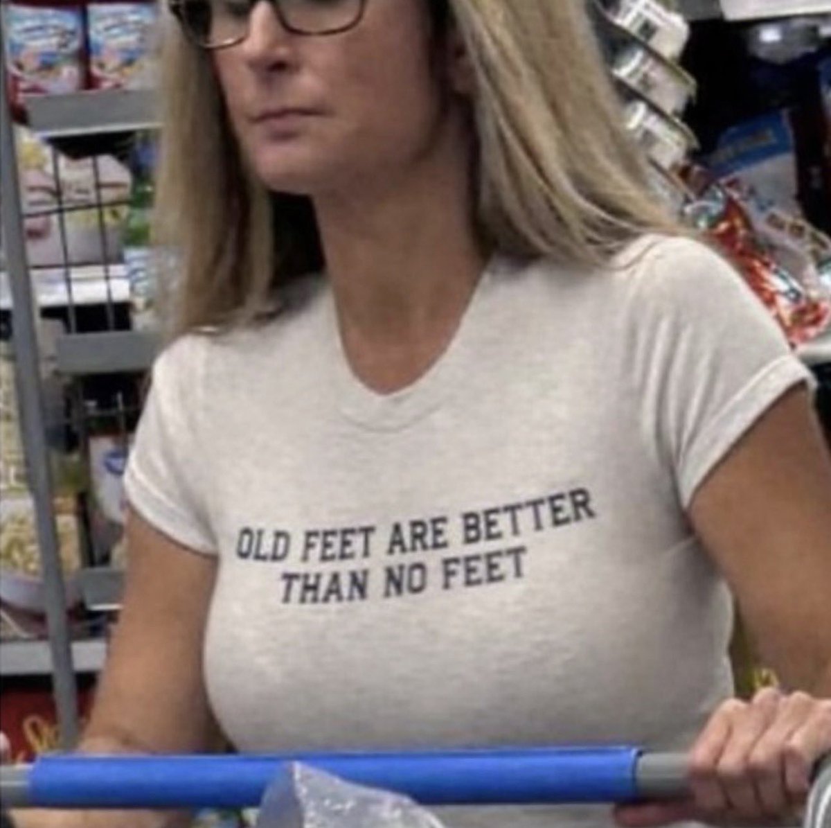 FeetFinder.com tweet media