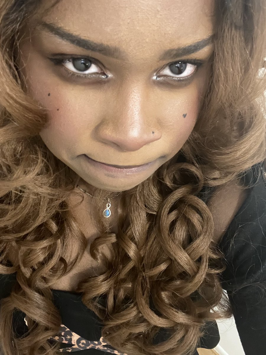 Bri (LeBron) tweet media