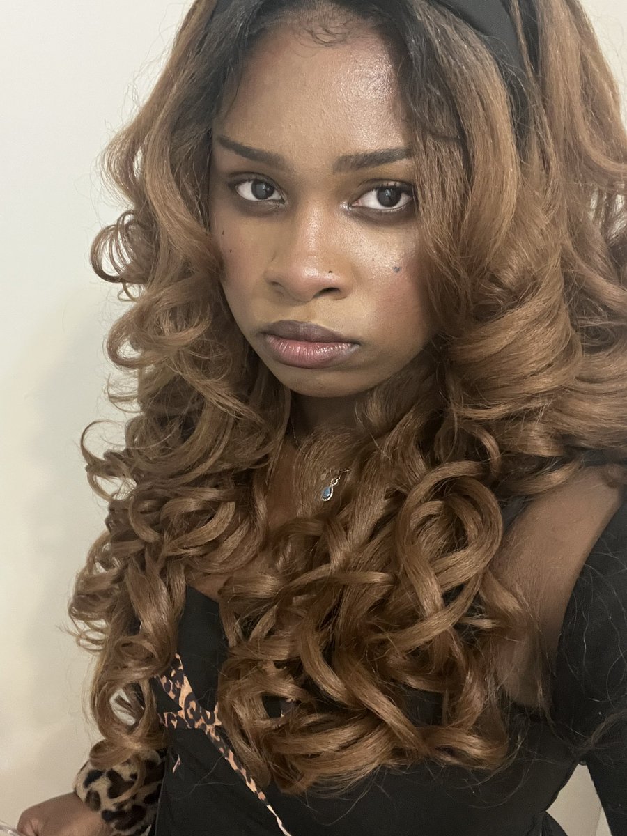 Bri (LeBron) tweet media