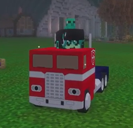 LadyLacrout 土 tweet media