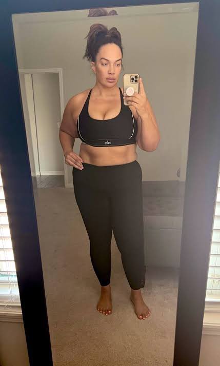 @LinaFanene’s parody. tweet media