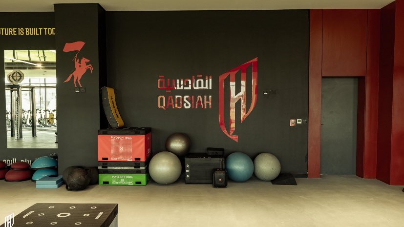 عبد العزيز tweet media