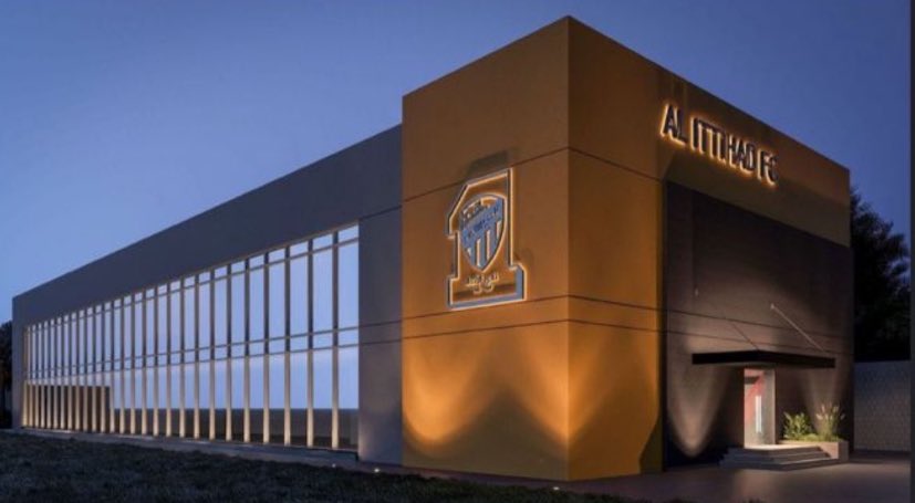 عبد العزيز tweet media