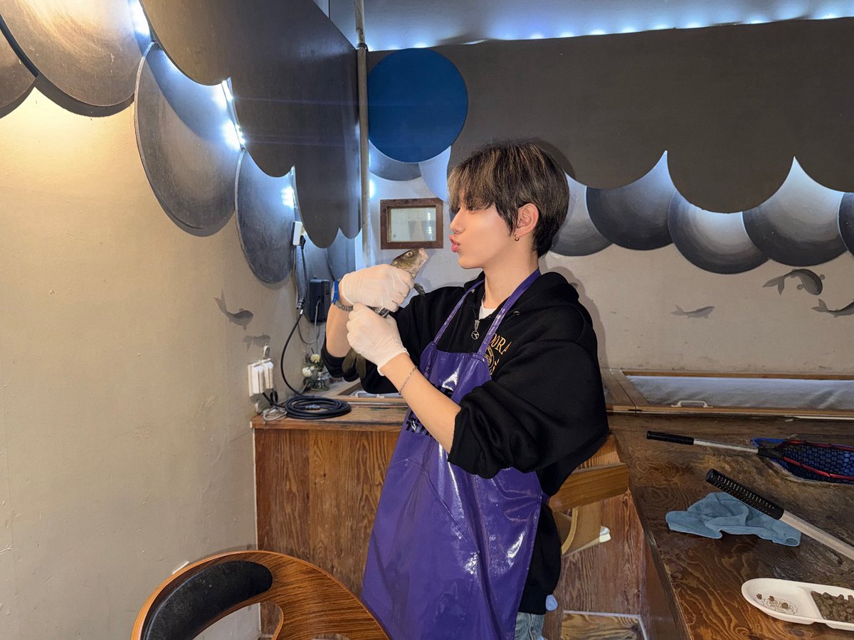 CLOSE YOUR EYES BASE tweet media