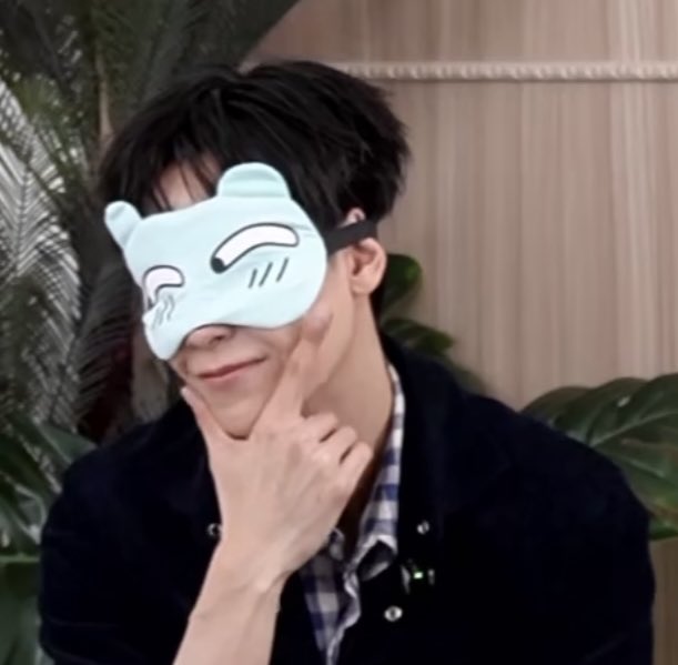 Anna 💫 mrs tweet media