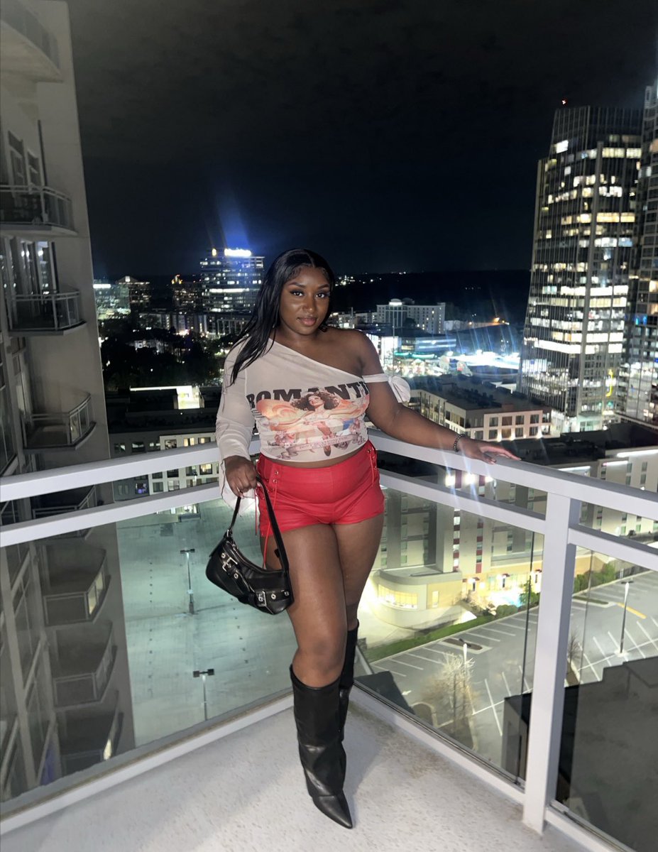 chilling in yo city!