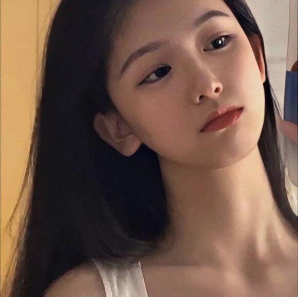 skmoly's tweet photo. i love the version of me that doesn’t need to prove anything. https://t.co/1VYVEimSmi