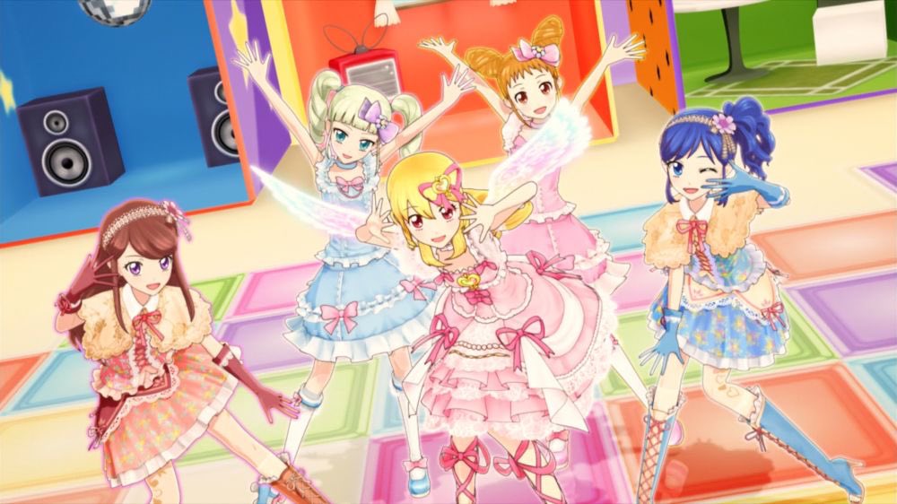 (트친소)로라──☆*:・ﾟ tweet media