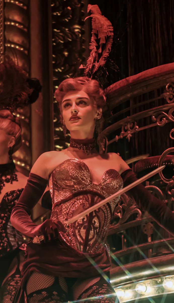 𝑵𝒊𝒏𝒊 tweet media