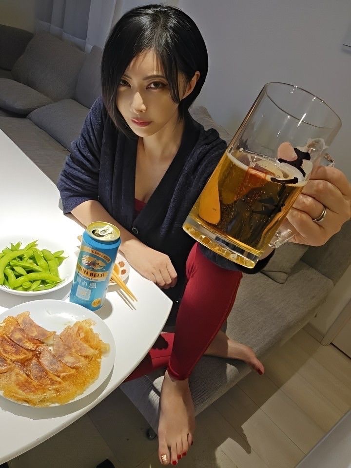 Out Of Context Japan tweet media