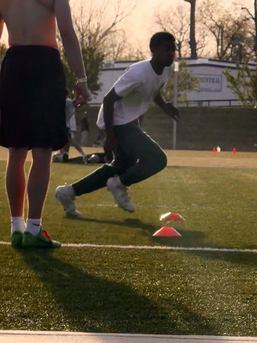 N_Jeffries3's tweet image. Just Work! 
#DefineYourself #DoTheExtra #HardWorkPaysOff #BeDifferent #Focus