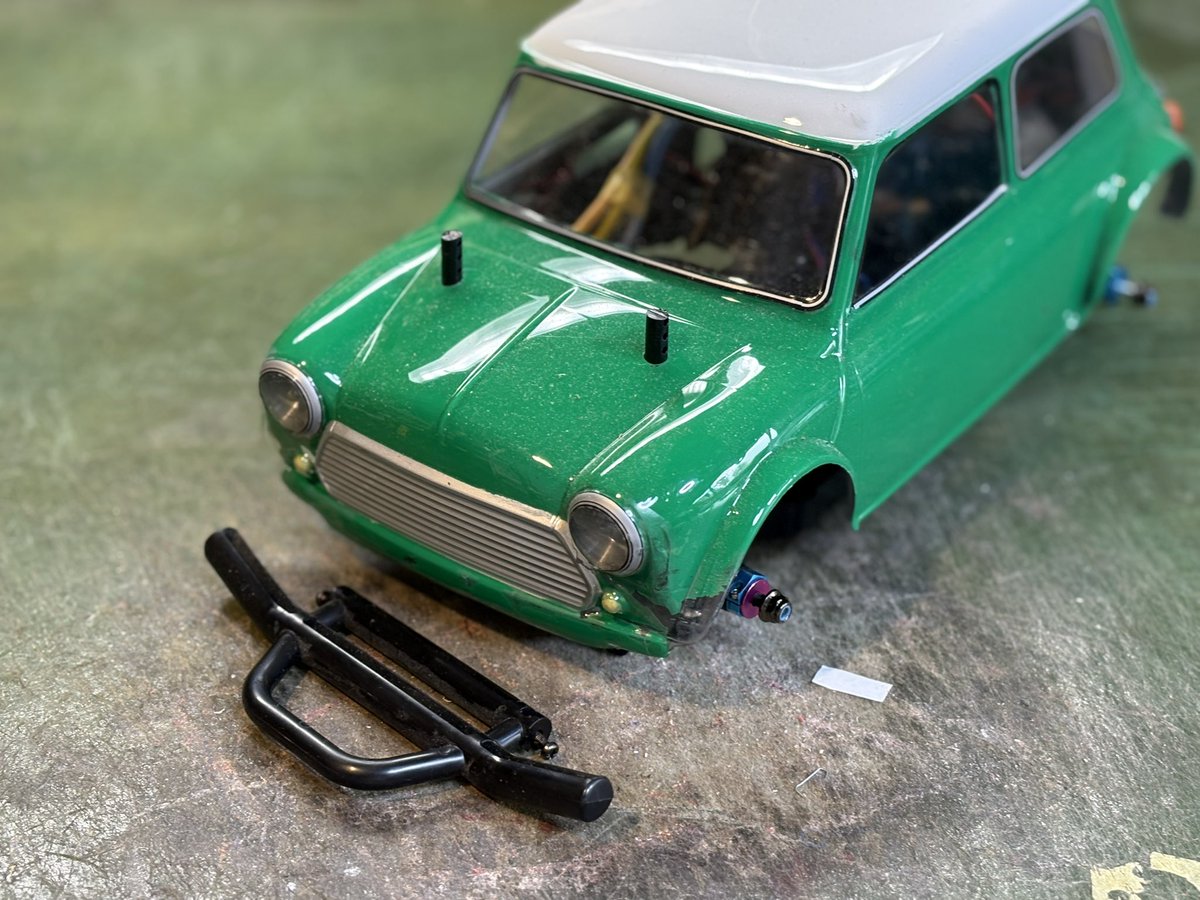 -est 革でブーツ作る人 tweet media