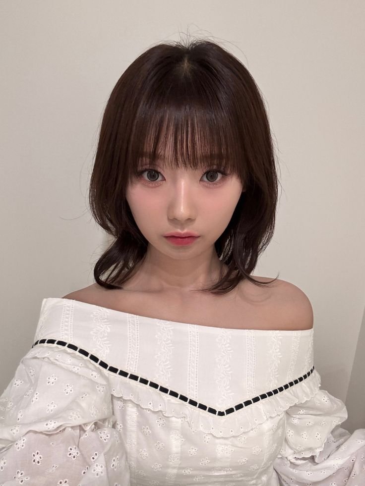 Suvan_14's tweet photo. #Hyeonju #진현주
#UNIS #유니스
#kpop https://t.co/Ns2E4DRegh
