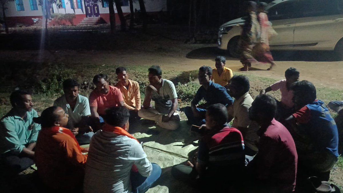 MscBJP's tweet photo. बांकुड़ा (प. बंगाल) में बूथ प्रवास के दौरान मिल रहा जबरदस्त जनसमर्थन बता रहा है—अब बदलाव तय है।
हर गांव, हर बूथ पर जनता का जोश और भरोसा साफ संकेत दे रहा है कि लोग कट मनी, सिंडिकेट राज और राजनीतिक हिंसा से मुक्ति चाहते हैं।
@Priyankabjym @shashankrajbjp @Rohit_Chahal @KapilParmar https://t.co/QMuYMAL9kf