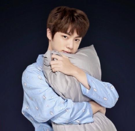 luarirang 진⁷ | 🪭 tweet media