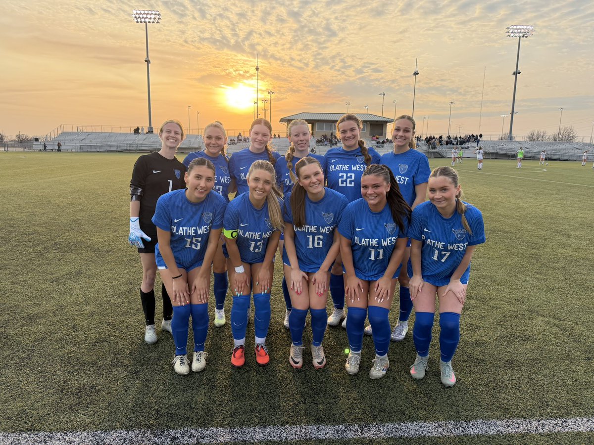 OWGirlsSoccer's tweet photo. Tough result tonight vs. St. Thomas (0-6).
First game together, and many players receiving their first varsity minutes, this is a new group learning in real time.
We’ll grow from it and keep building. #OWSoccer https://t.co/V2MGtMkMRi