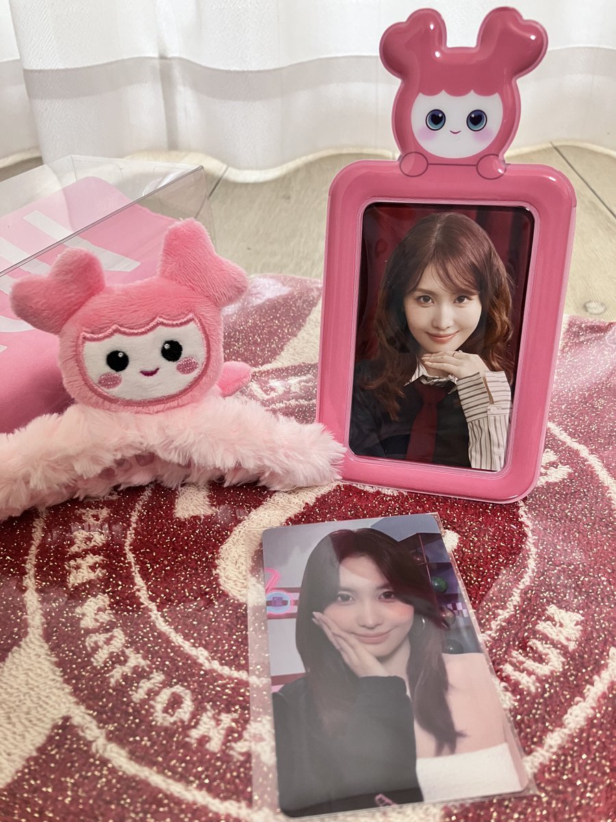 𝐬𝐚𝐤𝐮𝐦𝐨𝐦𝐨𝐜𝐡𝐚𝐧𝐧𝐧¨̮♡ tweet media