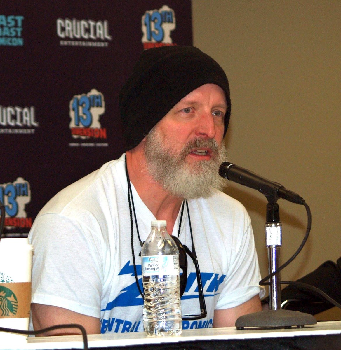 🅸🆃'🆂 🅰 🅽🅴🆁🅳, 🅸🆃'🆂 🅰 🅿🅻🅰🅽🅴! tweet media