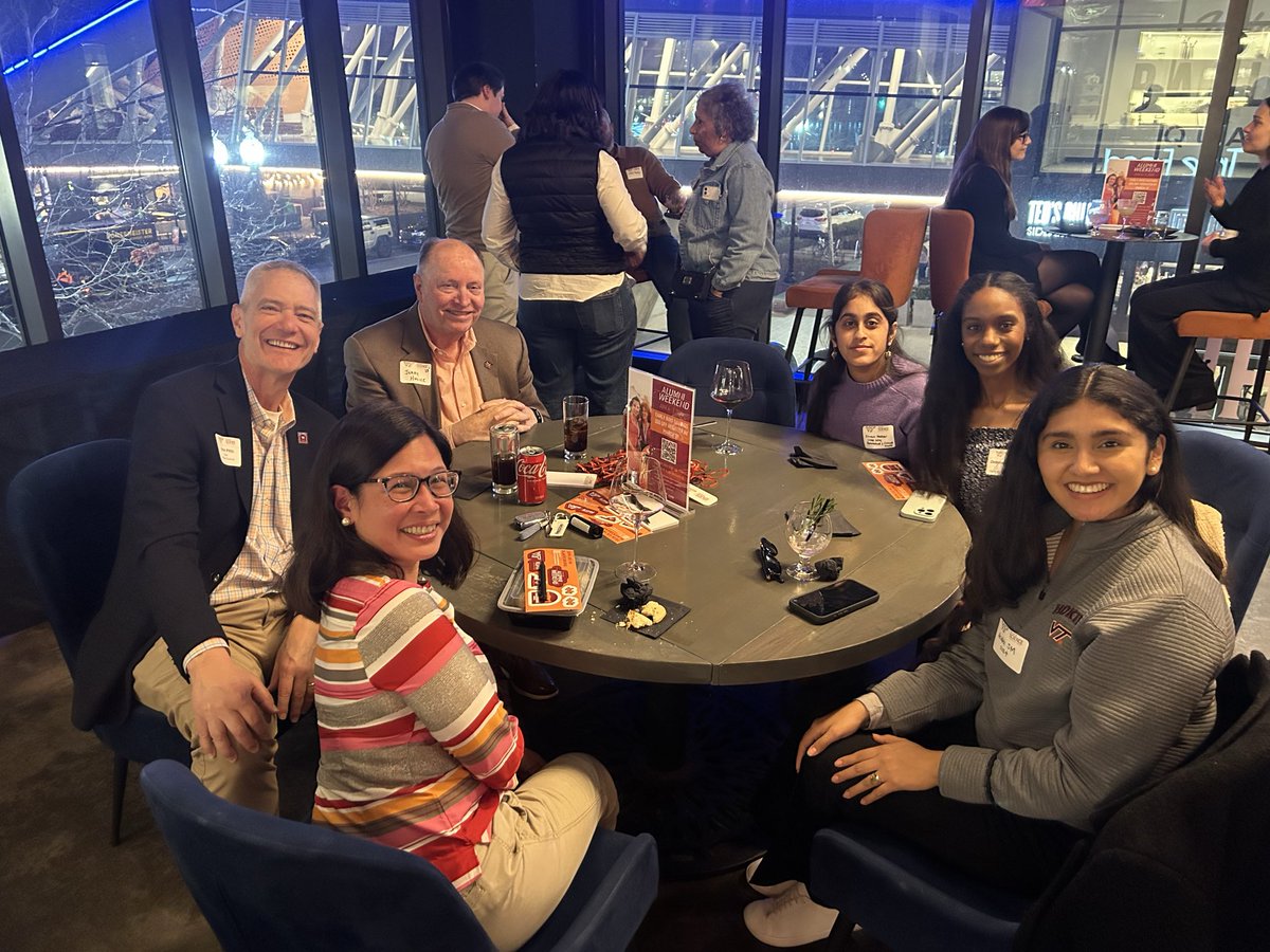 JennyOrzolek's tweet photo. So grateful to spend the evening in Arlington with our @VT_Science alumni and friends—always a joy to reconnect, make new connections, and share time with fellow Hokies. 🧡🎉  @KevinTPitts #thisishome #whatsyourscience https://t.co/cb1bRIz9Ci