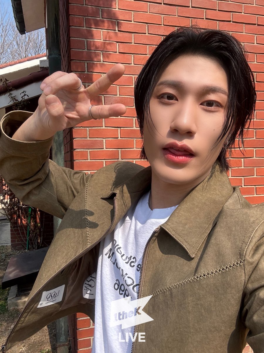 1theK(원더케이) tweet media