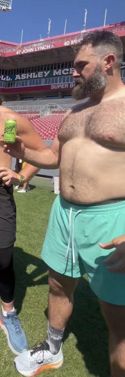 Male Central tweet media