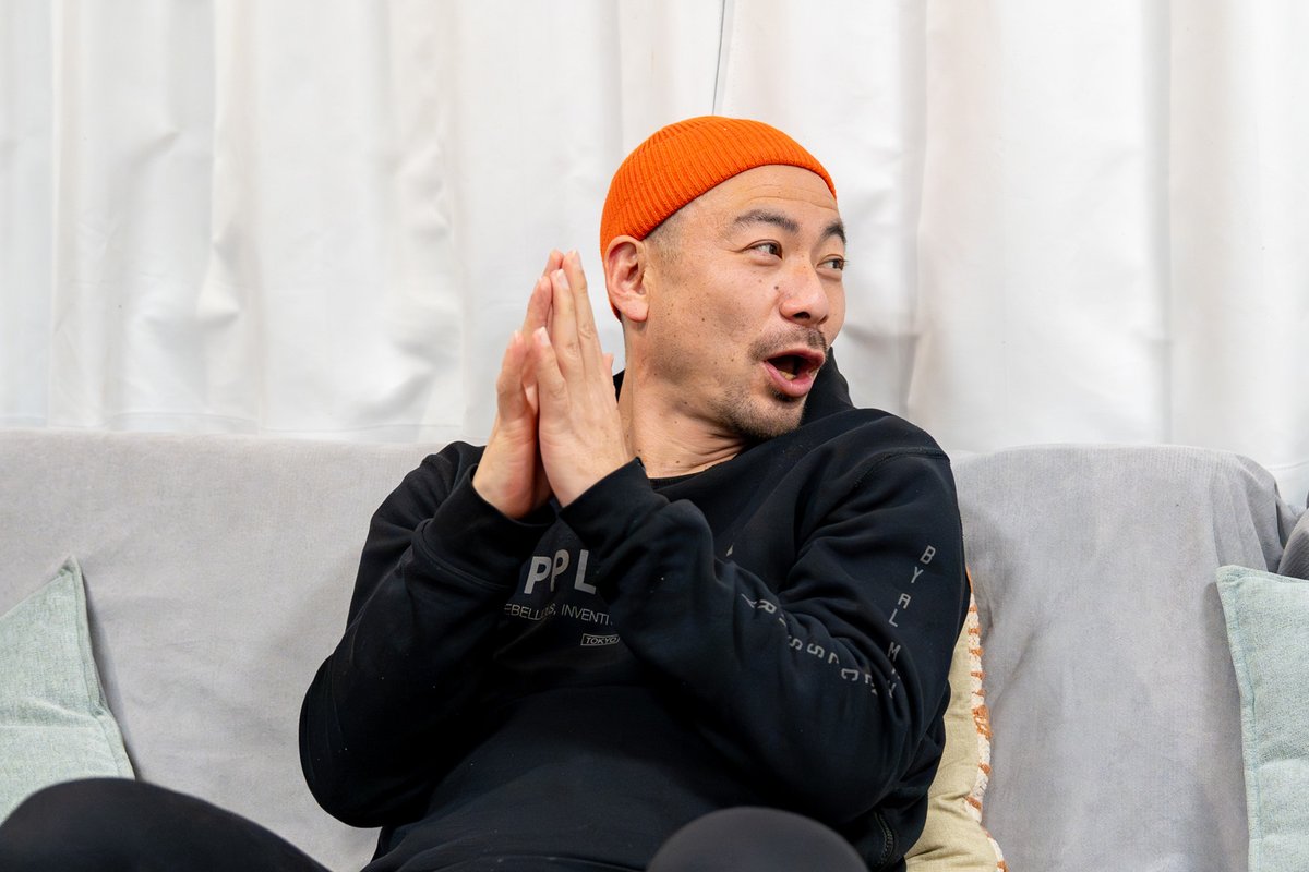 FLY Magazine tweet media