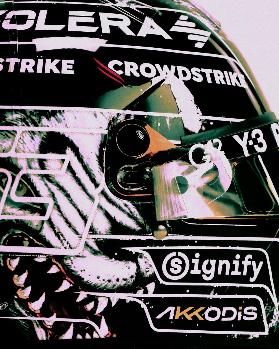 เพิ่งสังเกตว่าหมวกคิมิมันเป็นลายใหม่ Special helmet is coming!!! ver.หมาป่าเดียวดาย