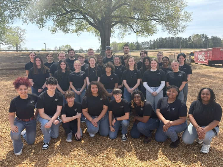 TweetDCS_CHHS's tweet photo. ๐ฏWins the North Half Championship today with their score of 3336-Congratulations archers! #RespectTheHill๐ฏ๐น #OnToState https://t.co/0MjCu7CKVI