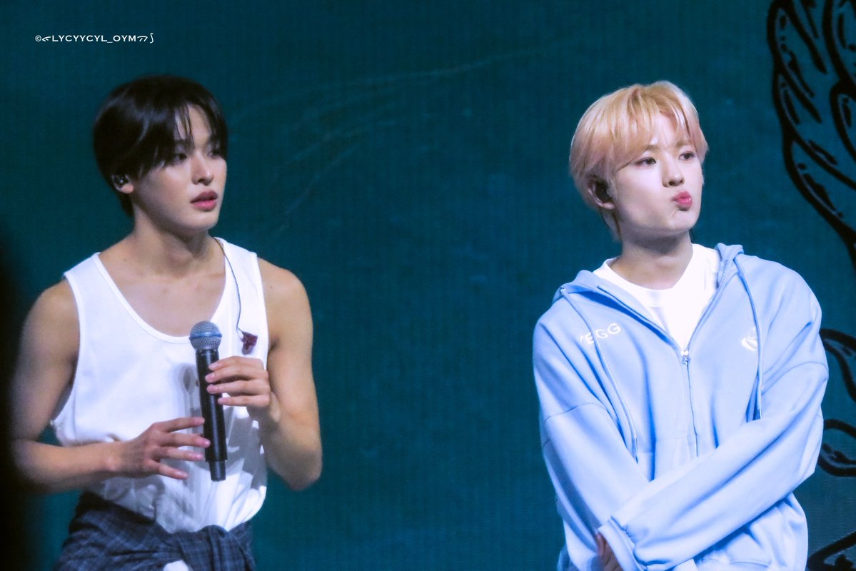 lycyycyl_oym tweet media