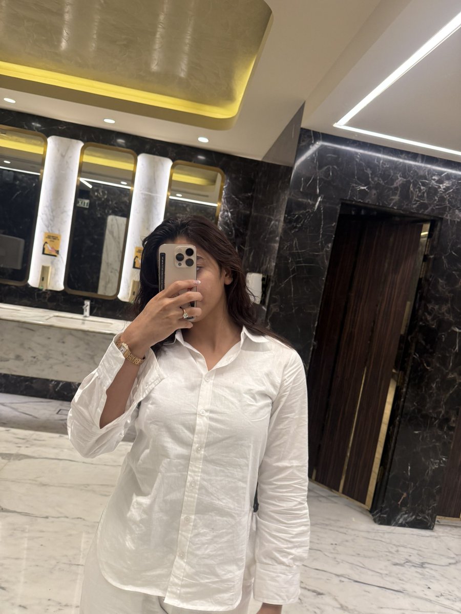 khushi on chain tweet media