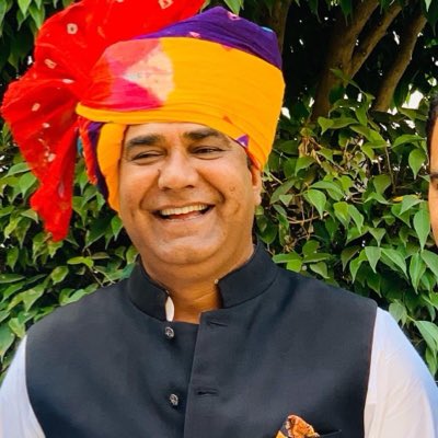 Ramswaroopinc's tweet photo. #NewProfilePic https://t.co/W6adJBDFo3