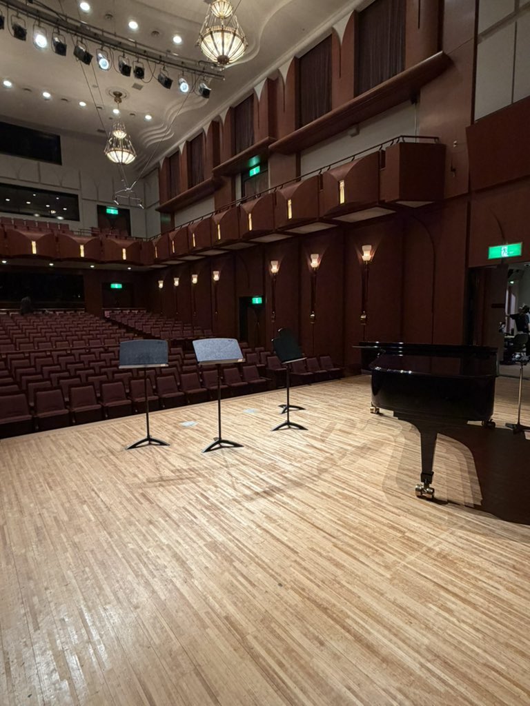 リハーサル中です。