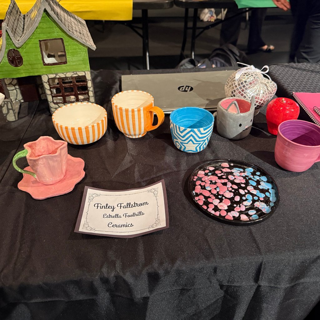 BuckeyeUnionHSD's tweet photo. Our talented seniors took center stage tonight, showcasing powerful capstone projects that earned them the Arizona State Seal of Arts Proficiency.
We are proud to celebrate these outstanding students. 🎨✨
#BUHSD201 #ARatedDistrict #CommunityofExcellence #ArtsEducation https://t.co/awZijpZA04