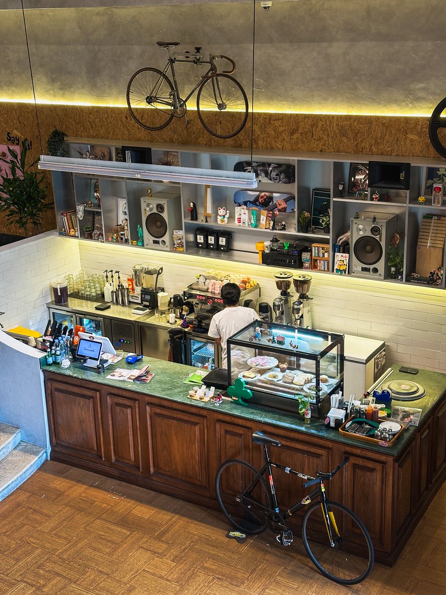 Kurniawan tweet media