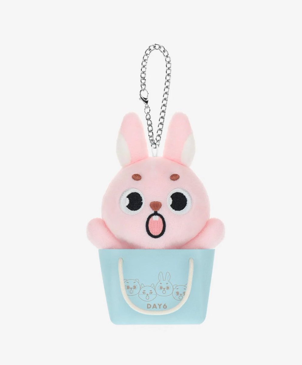 DoWonSunJaeYoun's tweet photo. #DAY6 Denimalz bag charm 😭😭😭 https://t.co/D2LytgEhVs
