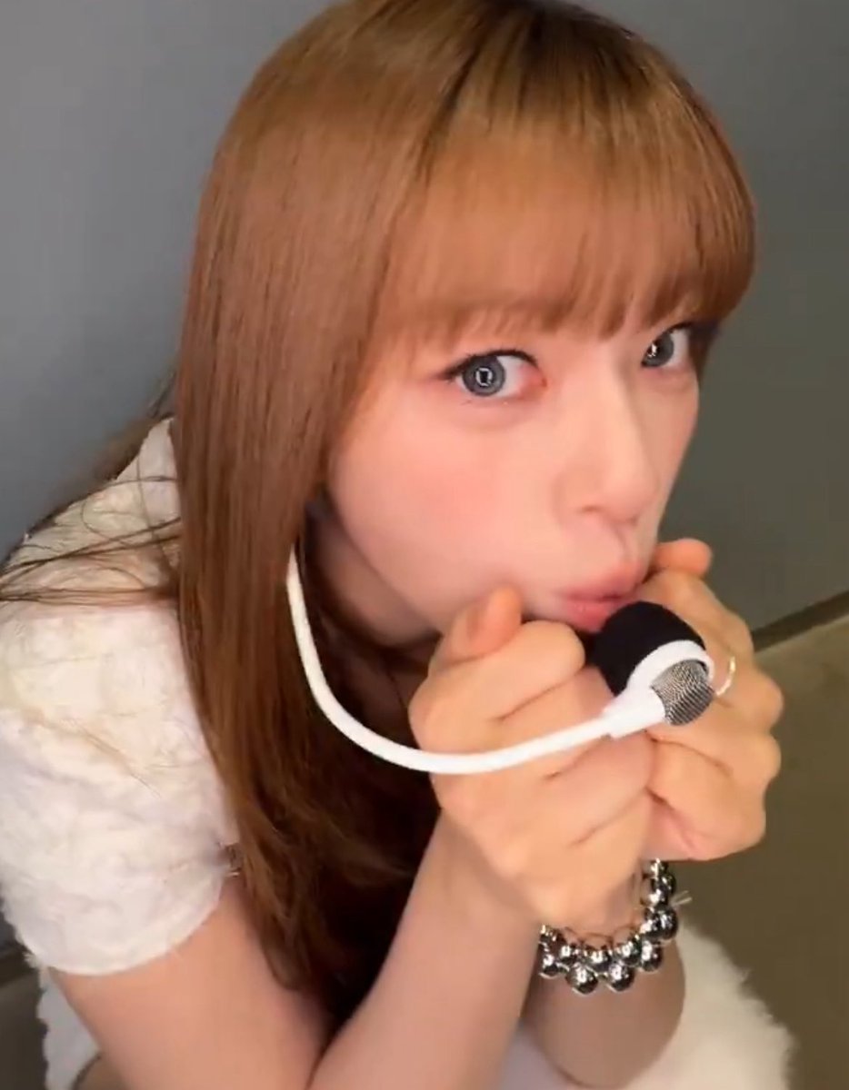 twice pics tweet media