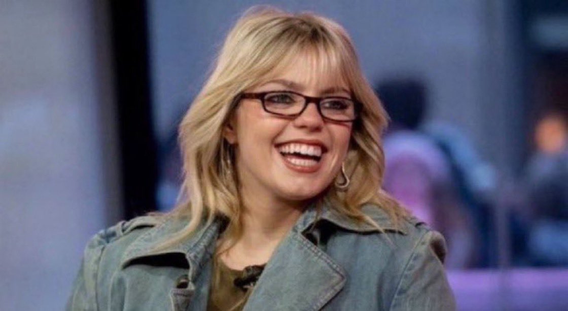 Маделейн . tweet media