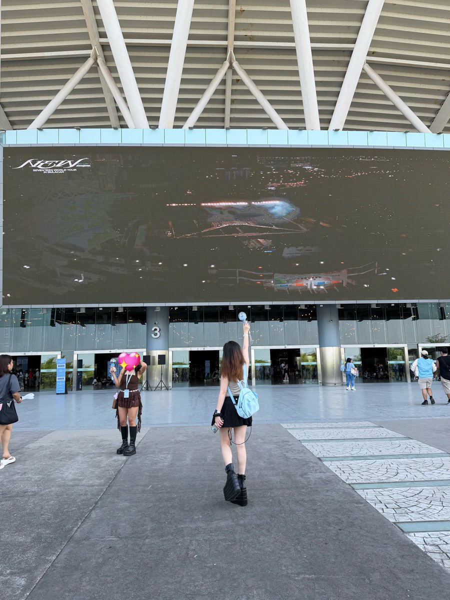 lou | 로 | T&C in bio tweet media