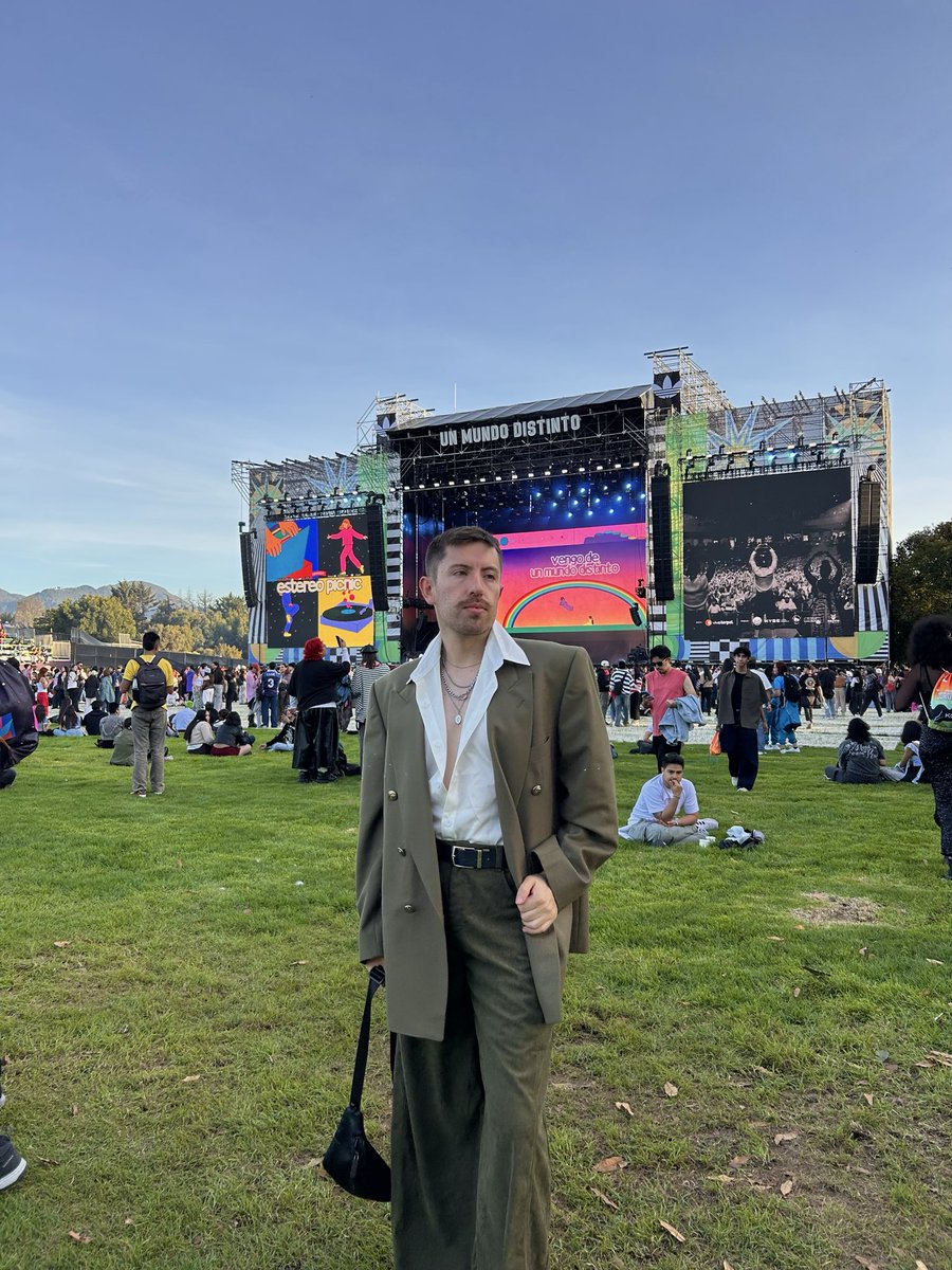 djavierf's tweet photo. Mi día 1 del FEP. 

Una maravilla haber visto a Lorde, Addison,  katseye y Tyler The Creator. TODO EN UN SOLO DÍA. 

Te amo mucho FEP ❤️, nunca cambies. https://t.co/9Ac0f8hTa0